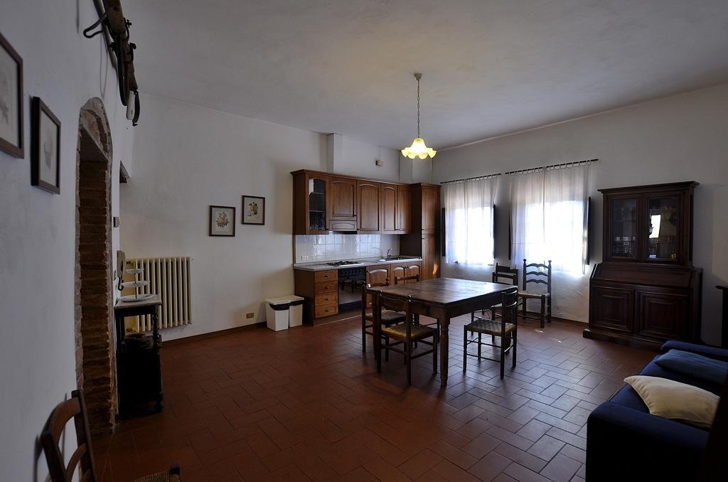 Agriturismo Poggio Ai Grilli Gambassi Terme Rom bilde